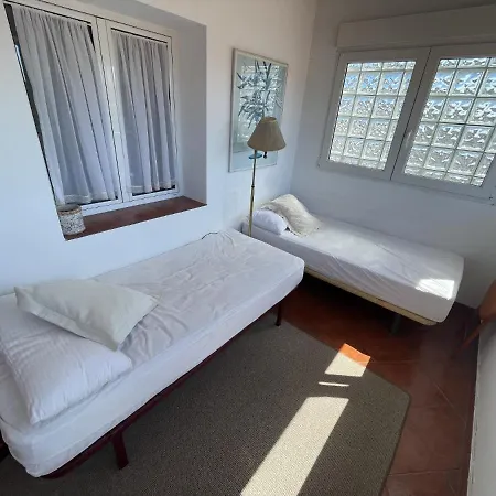 Apartment Nuevo! Piso A 50 M Ayuntamiento *